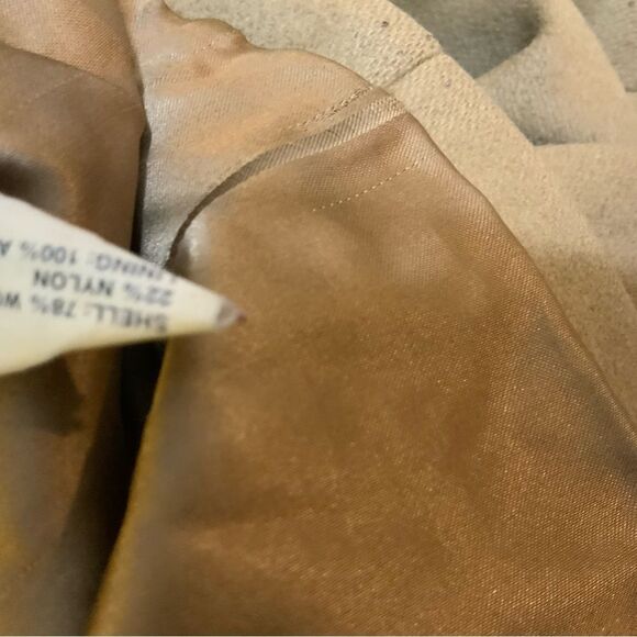 Gap winter coat wool blend  size XS toggle buttons - Picture 13 of 13